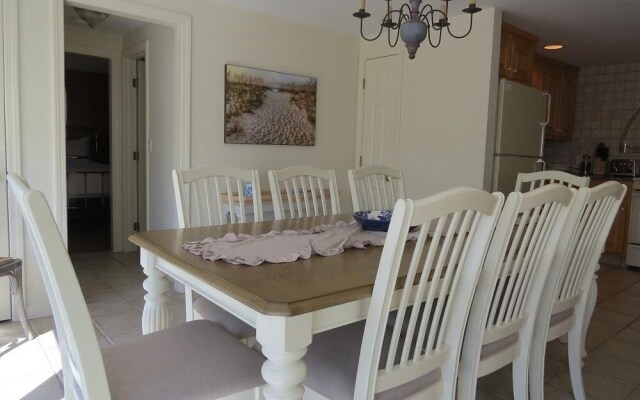 10 Sea Mist Lane Four Bedroom House