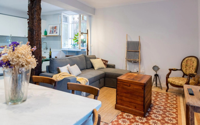 Villa colonial Jardin Algorta centro Puerto Viejo