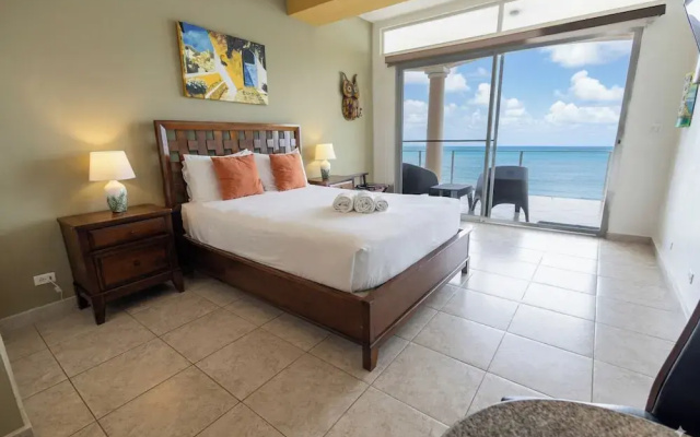 Casa Caracol Suites