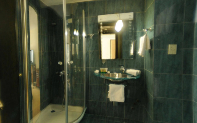 Palmariva Beach Hotel