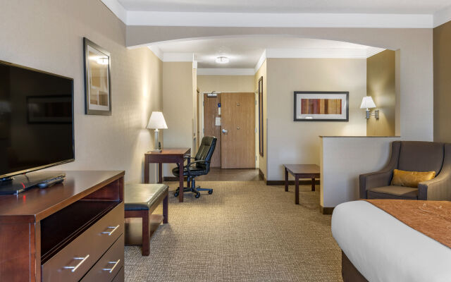 Comfort Suites Springfield RiverBend Medical