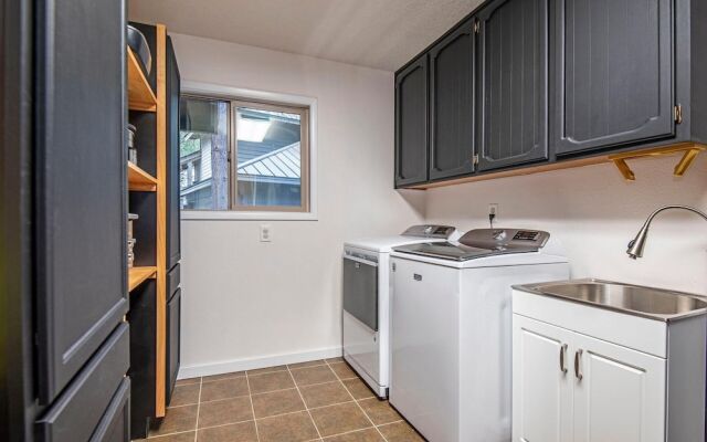 5 Wickiup 3 Bedroom Home by RedAwning