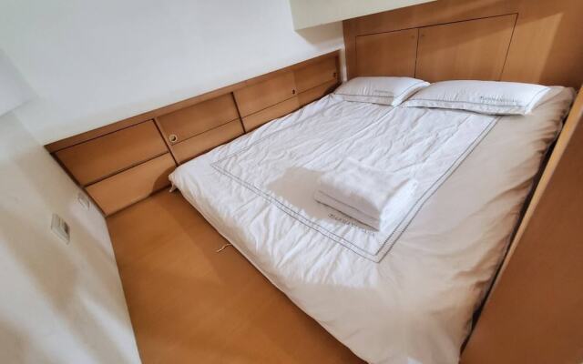 Tokyo Loft duplex apt