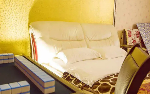 Chongqing Yelaixiang Hotel