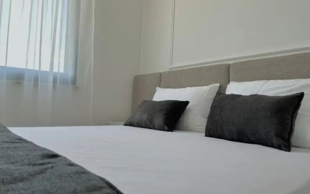 Zados Luxury Residence