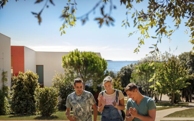 Resort Amarin Apartments