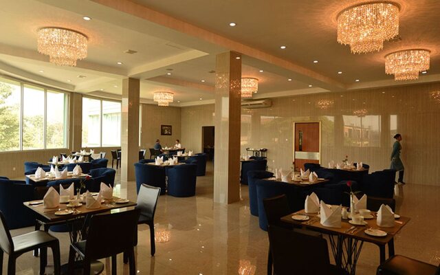 Sky Star Hotel