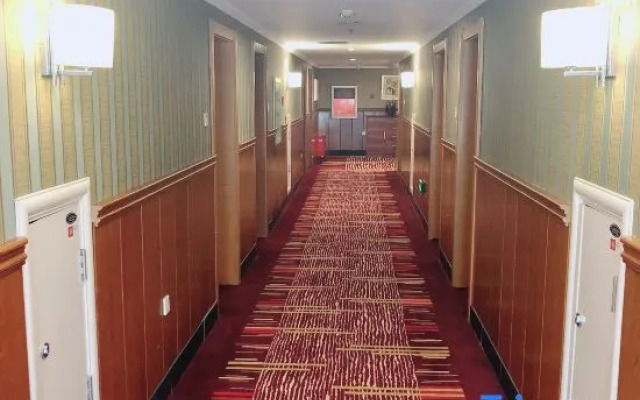 Nenjiang Hotel