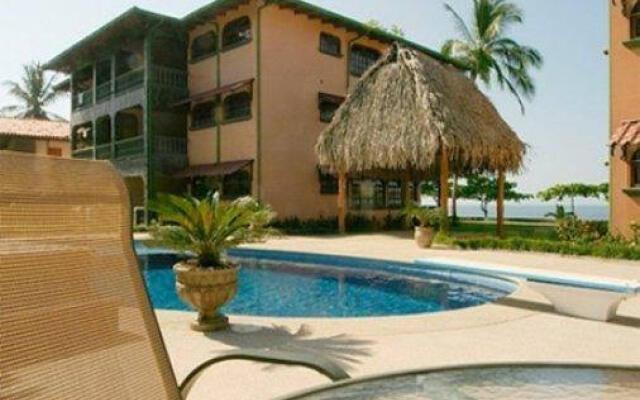 Marea Brava Hotel & Villas