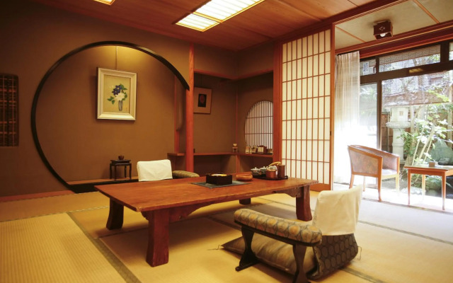 Sennen no yu Koman Ryokan