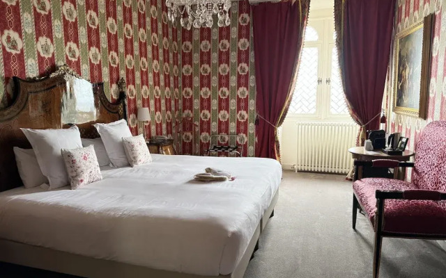 Château Le Prieuré - La Maison Younan