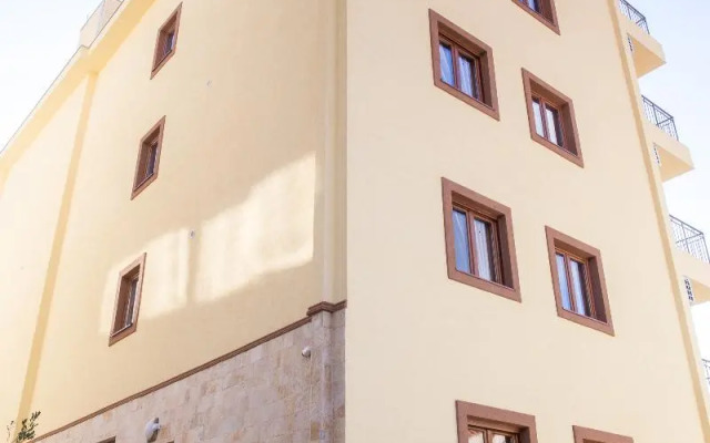 Arvala Apartments