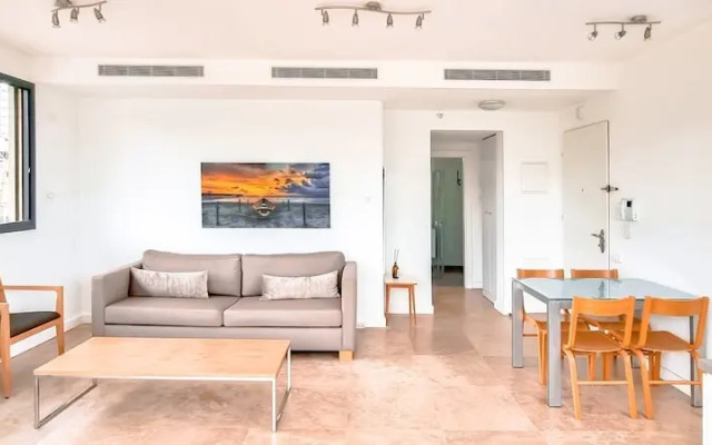 Apt Ophrys 1BR Tel Aviv Kalisher St TL66