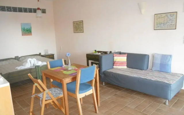 Helen's 11 Apartments