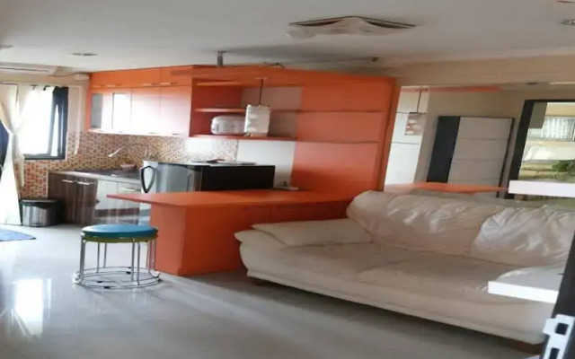 Mamamia Kebagusan City Apartment