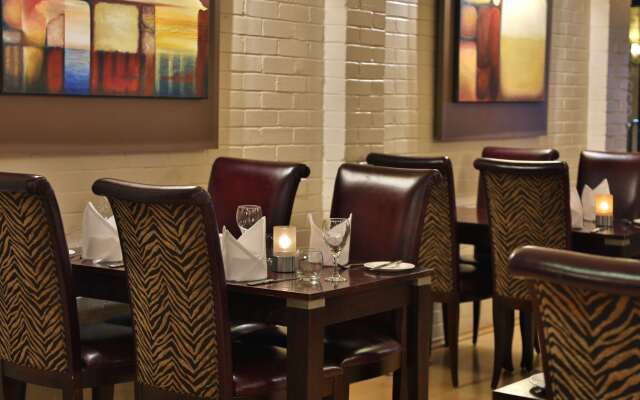 The Bull Hotel, Peterborough