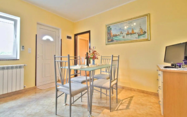 Lorena Apartments