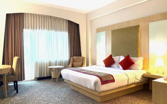 Hotel Pangeran Beach