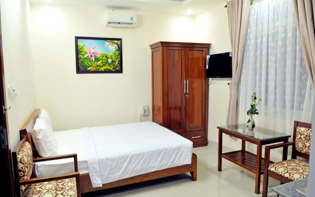 Lotus Apartment Hotel