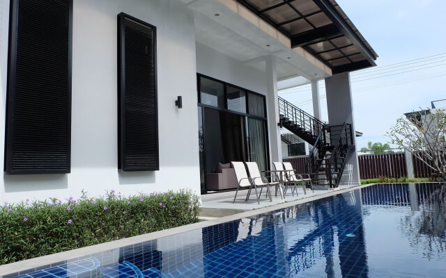 WE by Sirin Pool Villa Huahin