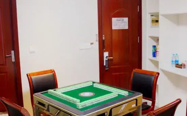 Danyang Donghua Express Hotel