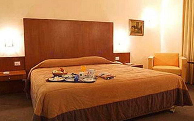 Quality Inn Hotel Tripoli