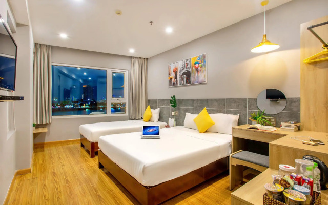 Happy Day Riverside Hotel & Spa Danang