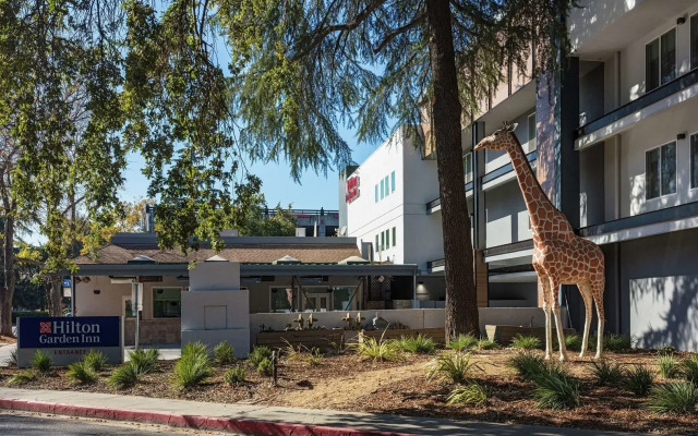 Hilton Garden Inn Davis Downtown