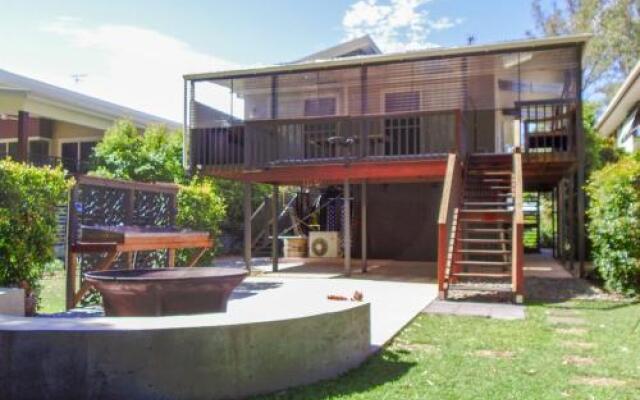 'RIVERSIDE RETREAT' 544 Ocean Drive, North Haven