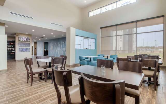 MainStay Suites Bricktown - near Medical Center