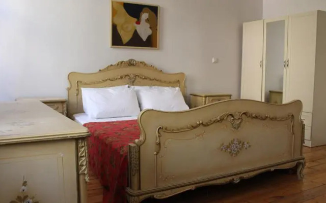 Holiday home Historical House