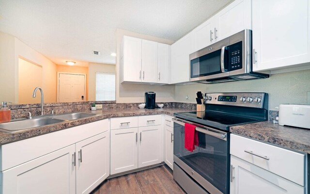Convenient Apartments to Golf & Beaches by Frontdesk