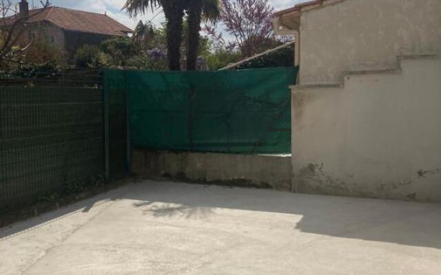 Charmant appartement centre-ville Agen quartier calme