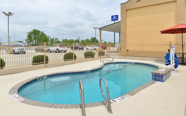 Executive Inn & Suites Breaux Bridge, LA