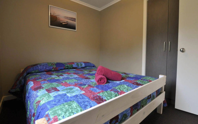Surfside Holiday Park