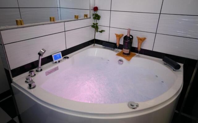 MV Suite & Spa