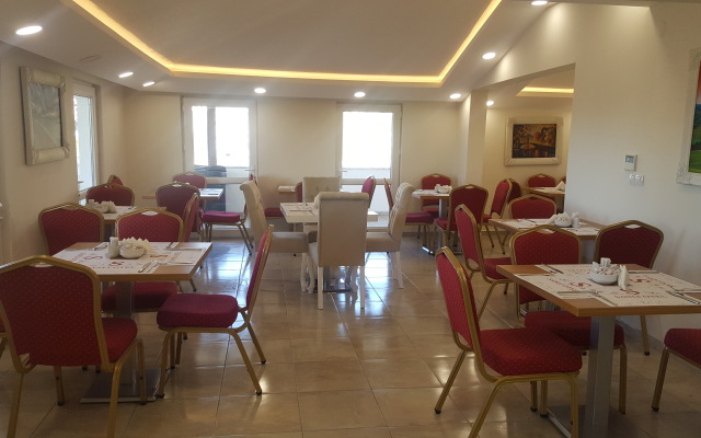 Sanli Hotel Blue