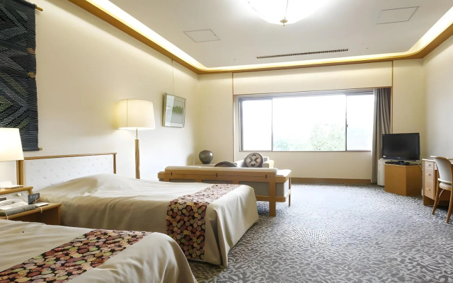 Tamatsukuri Grand Hotel Choseikaku – Guest Rooms – Matsue