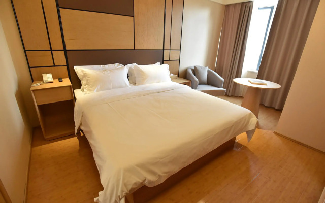 Ji Hotel (Yangzhou Wangyue Road)
