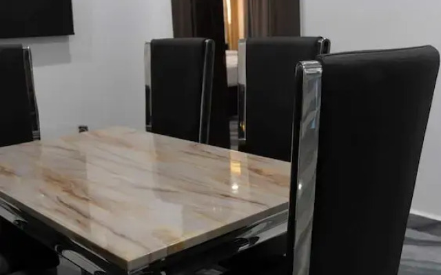 McDons Skye Hotel and Suites