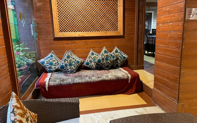Hotel SADAF