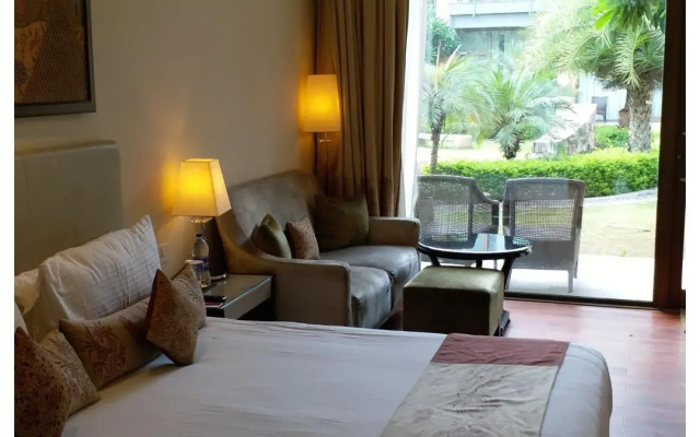 Taj Damdama Lake Resort & Spa, Gurugram