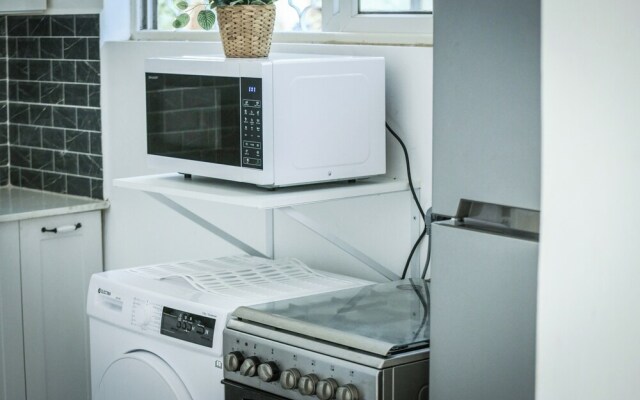 Charming 2BR in Haifa by Sea N' Rent