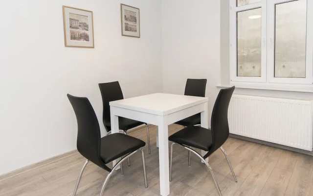 Best Location on Main Square p4you pl