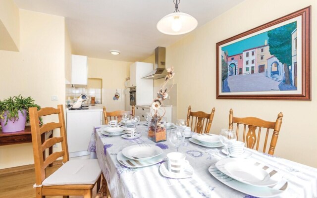 Beautiful Home in Kastav With Wifi and 3 Bedrooms