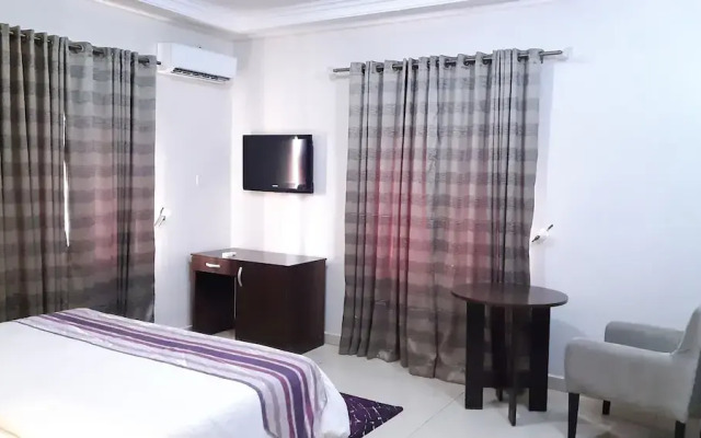 Santiago Bay Hotel