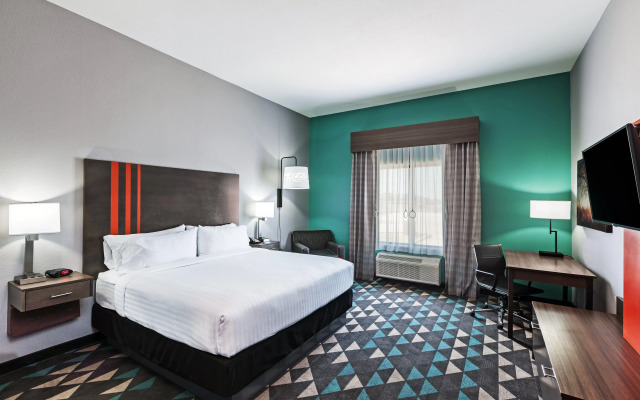 Holiday Inn Express & Suites Perryton by IHG