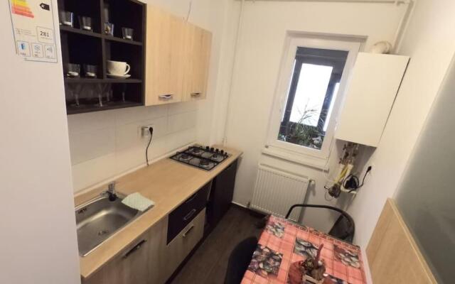Garsoniera cu balcon