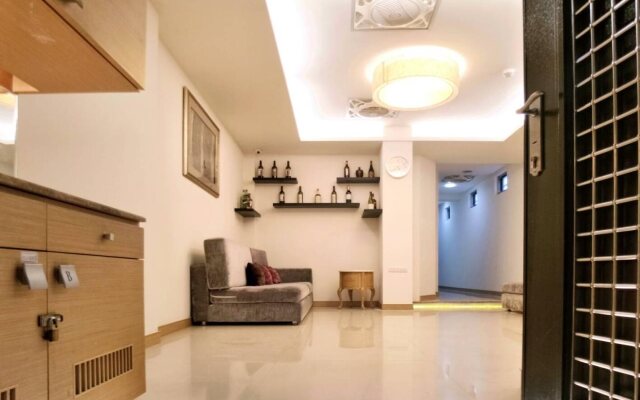 Shihlin Service Apartment