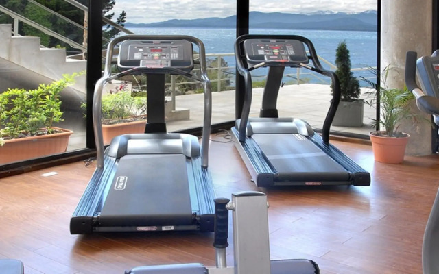 Cacique Inacayal Lake & Spa Hotel